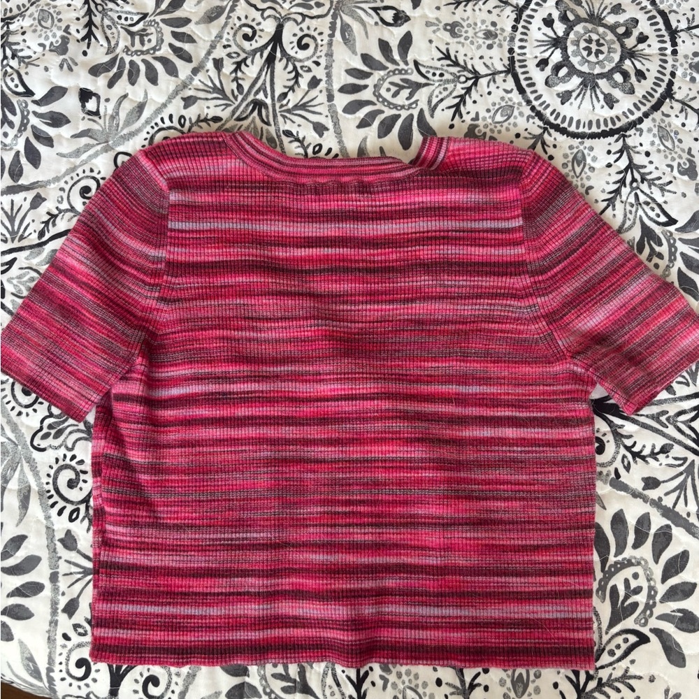 Pink and Red Striped Button-Up Crop Top - Picture 3 of 3